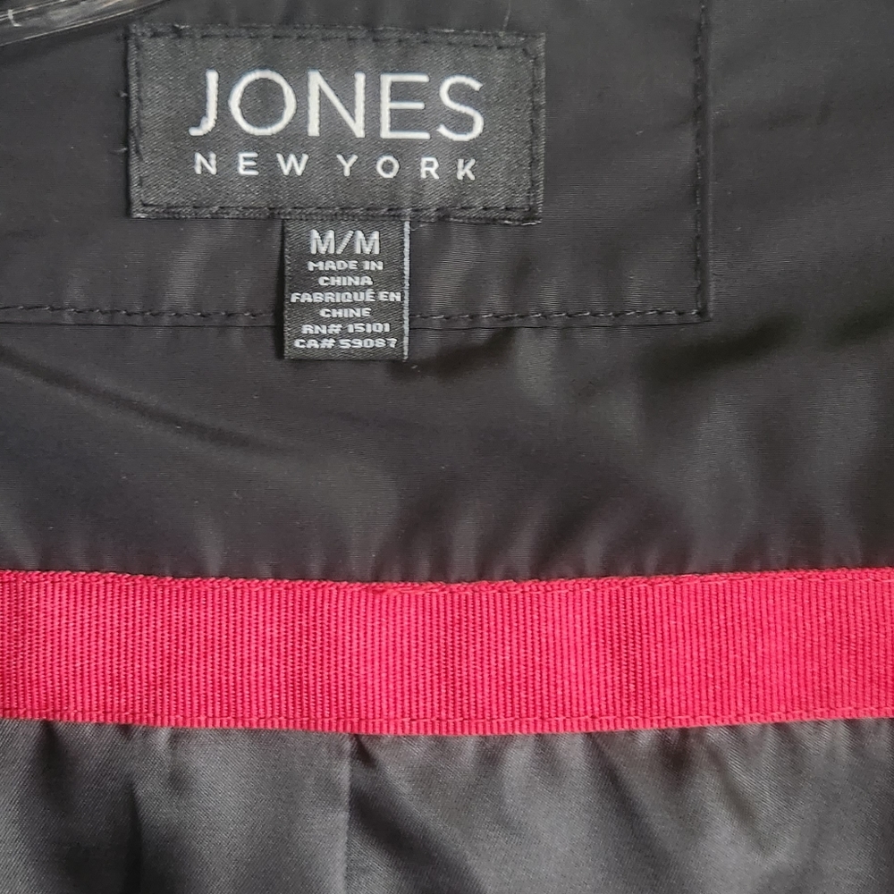 Coat - Picture 7 of 9